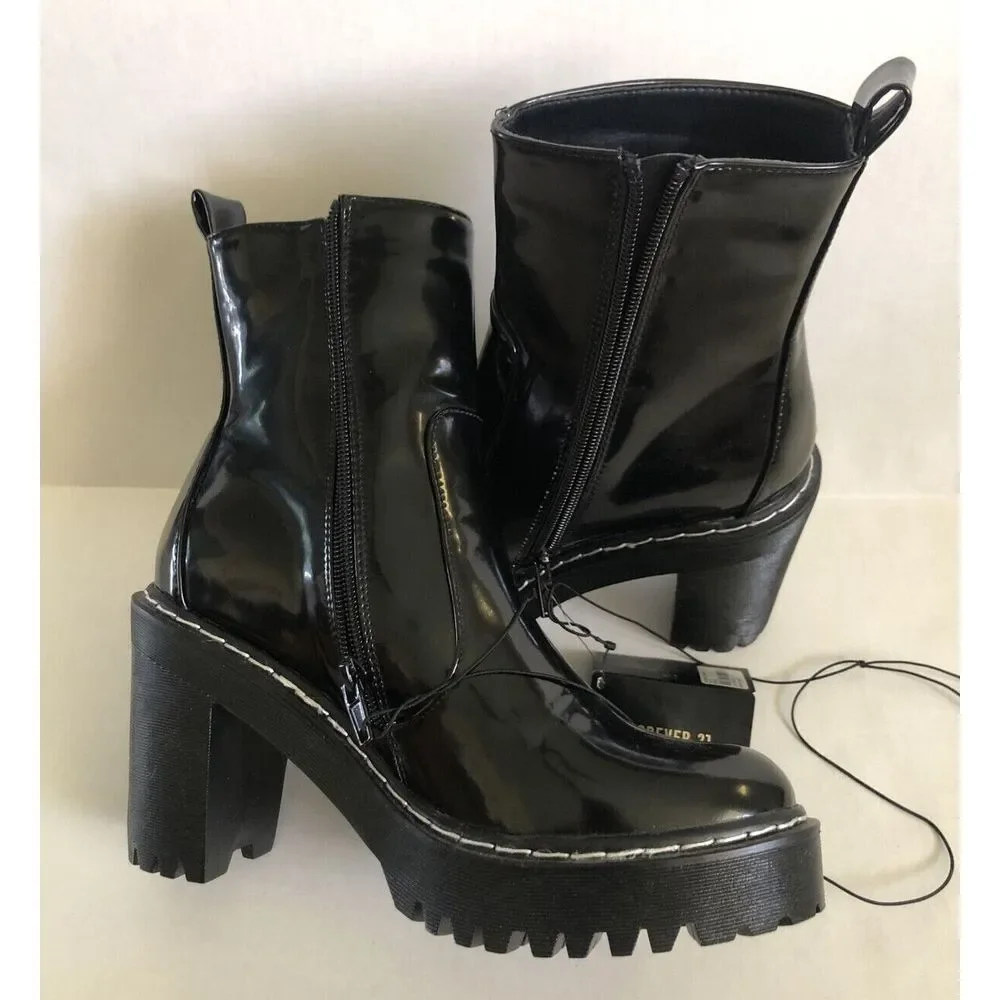 Forever 21 Chelsea Boots Womens Size 8 Faux Leather Black w/‎ Zipper Chunky Heel